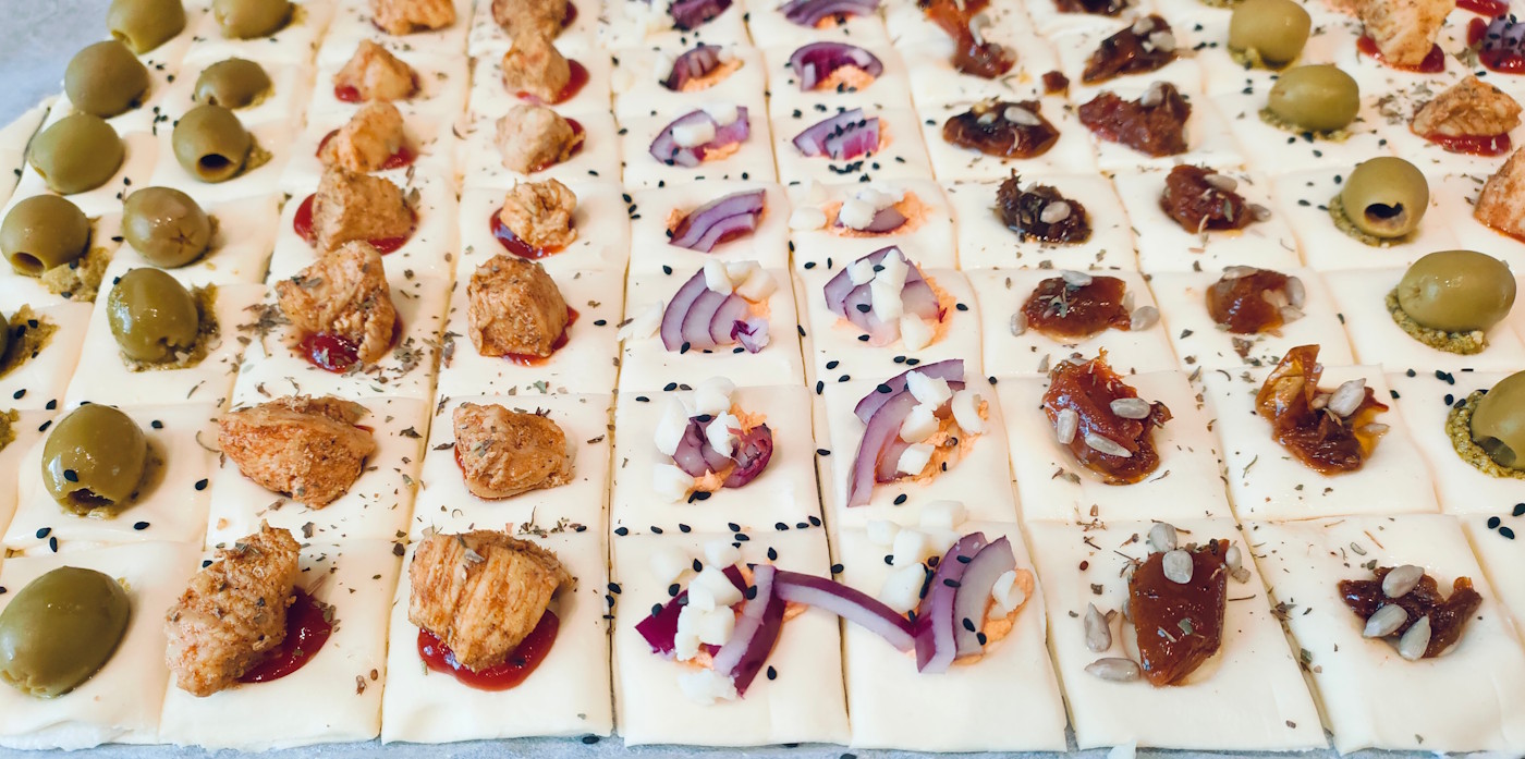 Przekąski z ciasta francuskiego Przekąski z ciasta francuskiego